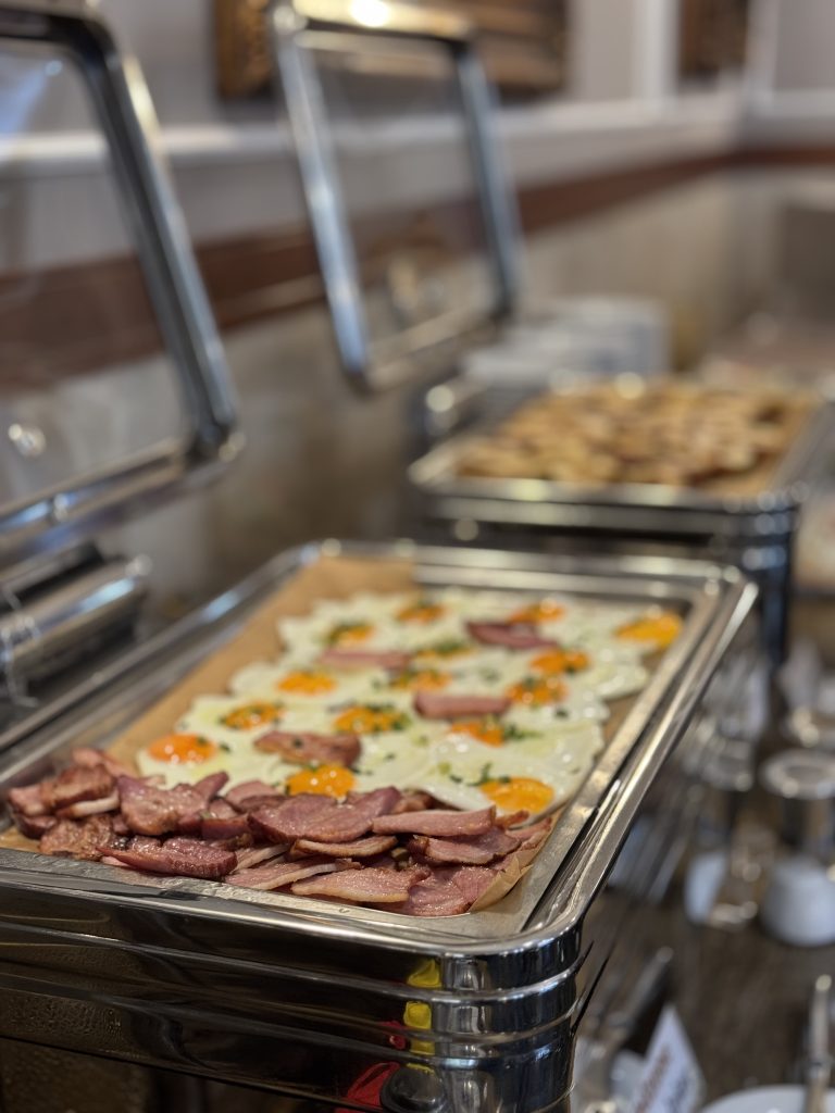 Hotel Irys śniadanie