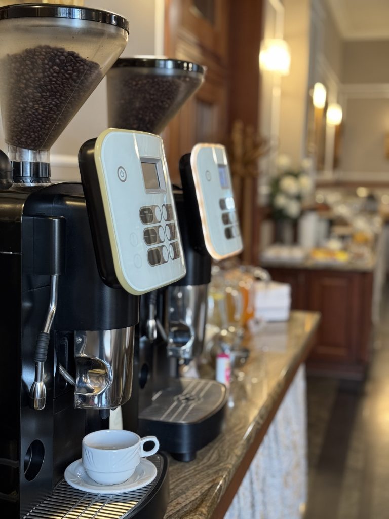 Hotel Irys śniadanie